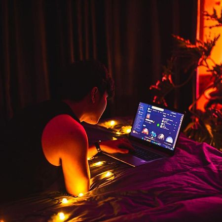 ホテルMidnight Corner ホーチミン市 エクステリア 写真